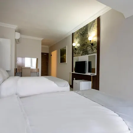 Sude Hotel