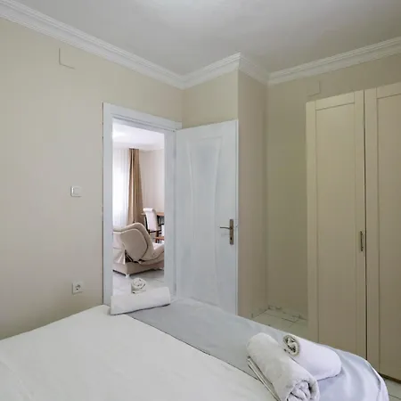 Sude Hotel